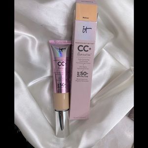 It Cosmetics CC+ Illumination Full Coverag…